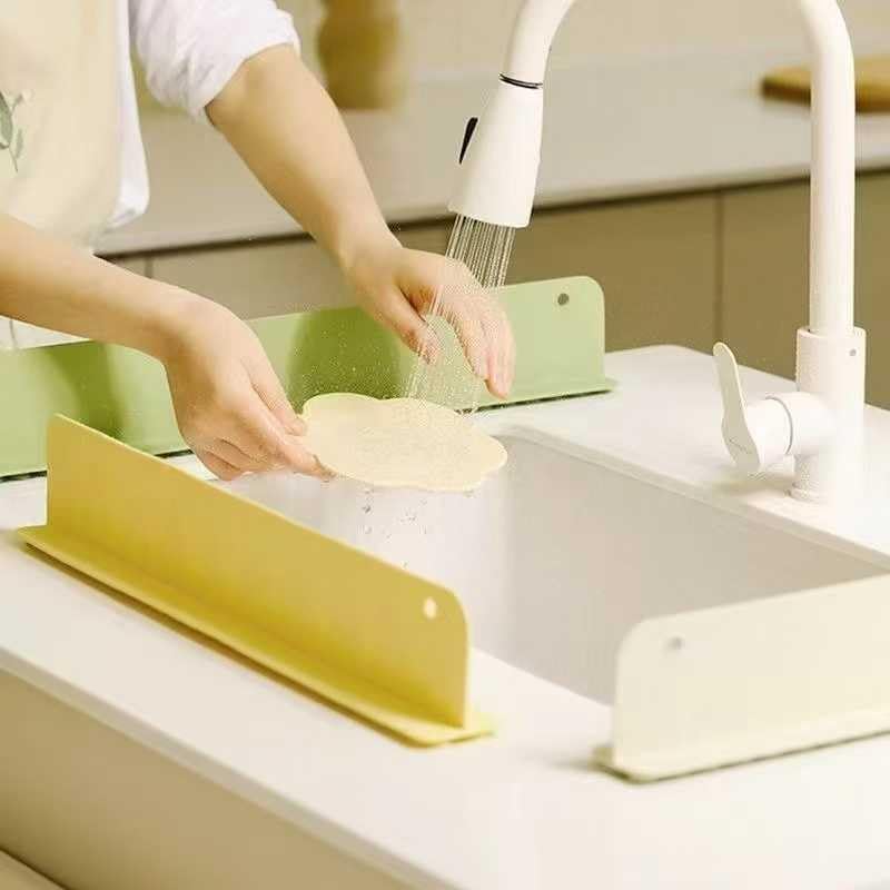 Silicone Sink Splash Guard 🔥BUY 1 GET 1 FREE🔥